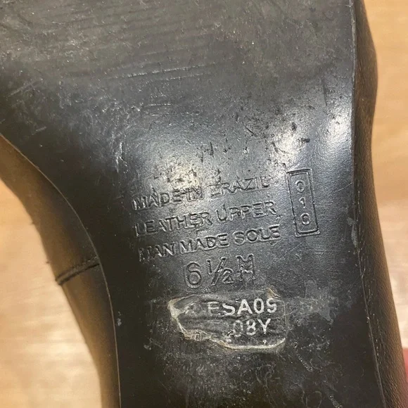 Black Leather Nine West Pointy flats size 6.5 - Picture 4 of 4